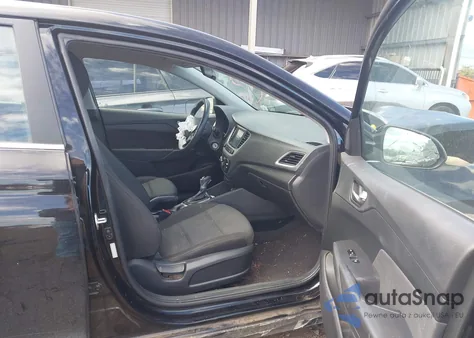 2021 Hyundai Accent Sel z USA, uszkodzony, nr VIN 3KPC24A63ME140722